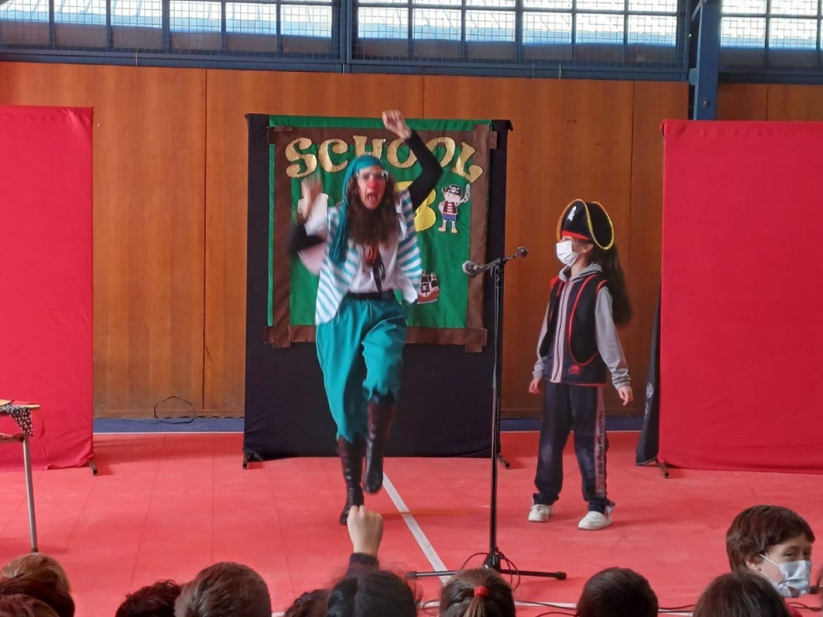 Obra Teatro “Pirates School”