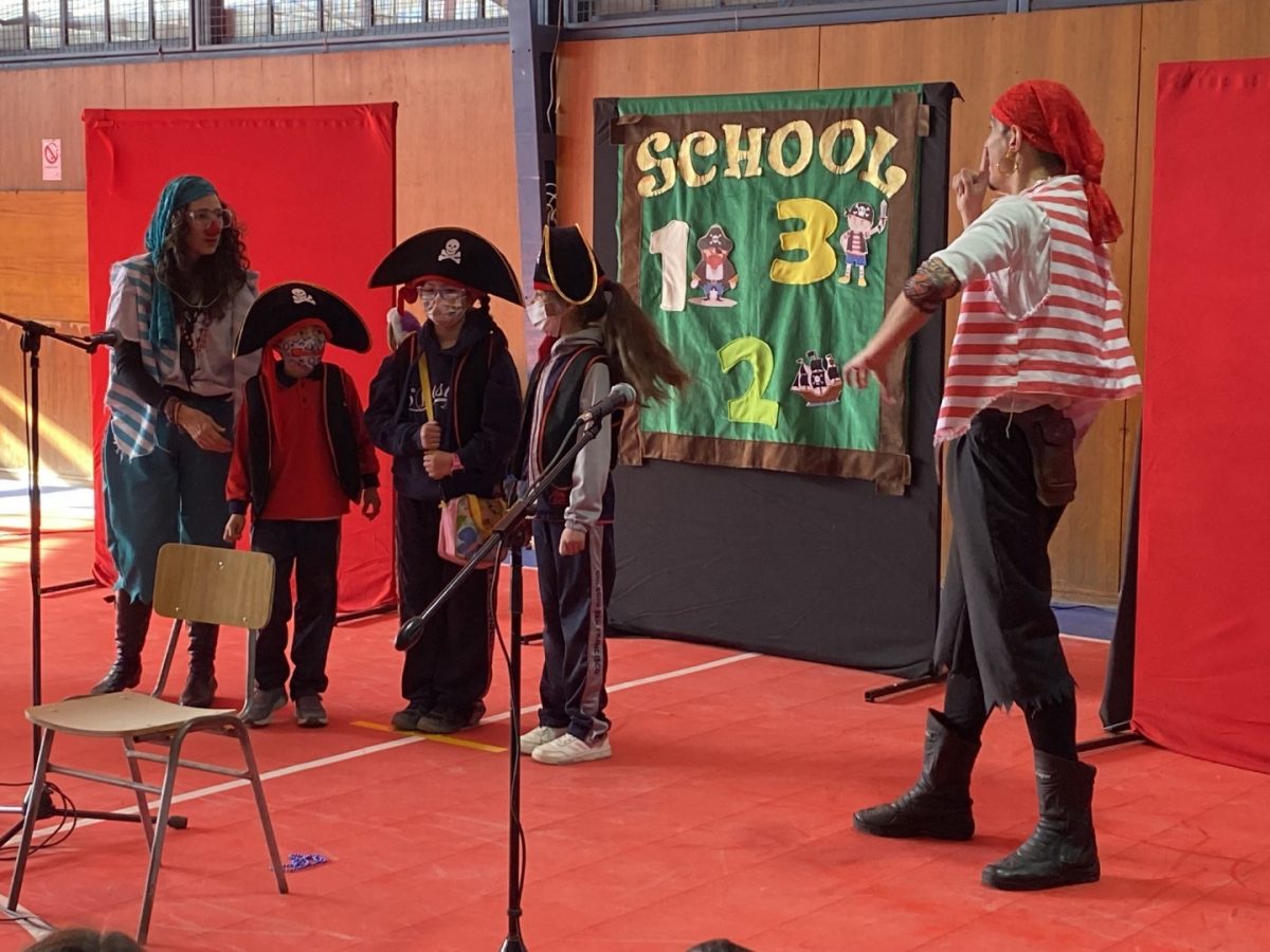 Obra Teatro “Pirates School”