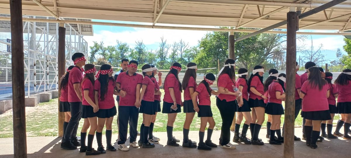 El Fin de una Etapa: IV Medio Cierra un Ciclo y Deja Huella en el Corazón del Colegio