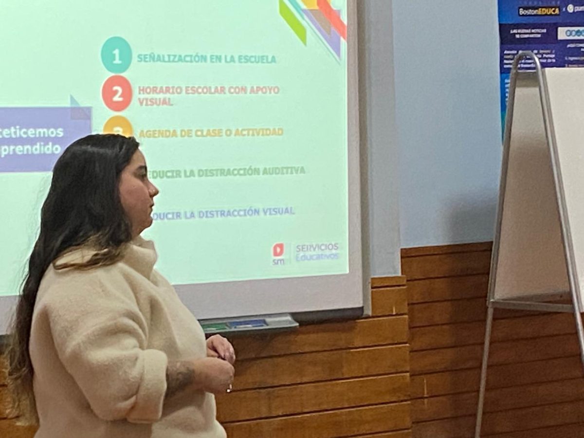 Equipo de Educación Parvularia se capacita en estrategias para estudiantes TEA