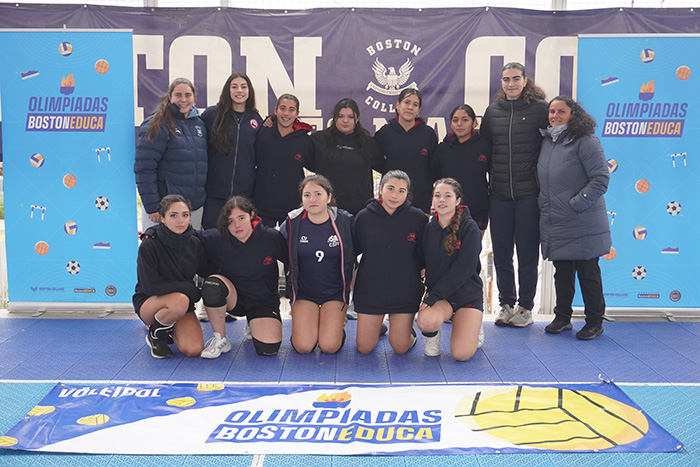 Gran jornada con seleccionadas nacionales de vóleibol femenino en las Olimpiadas BostonEduca 2025