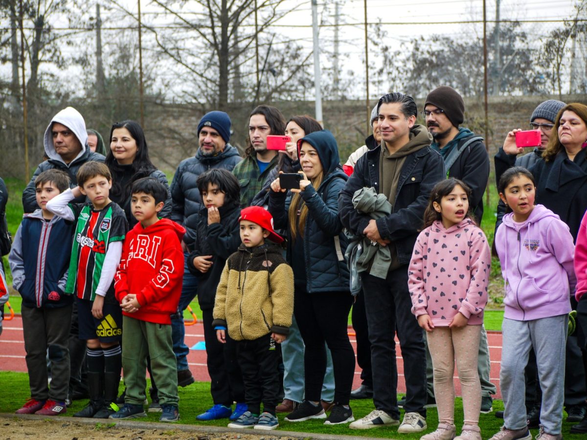Sábado Deportivo y Solidario en el Colegio San Francisco de Paine