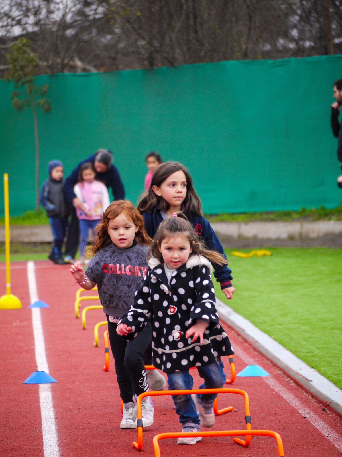 Sábado Deportivo y Solidario en el Colegio San Francisco de Paine