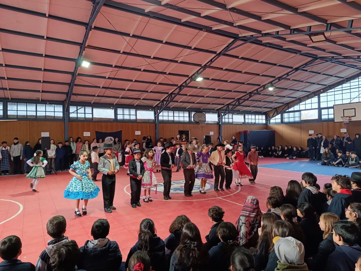 ¡Celebramos nuestras Fiestas Patrias en Comunidad!