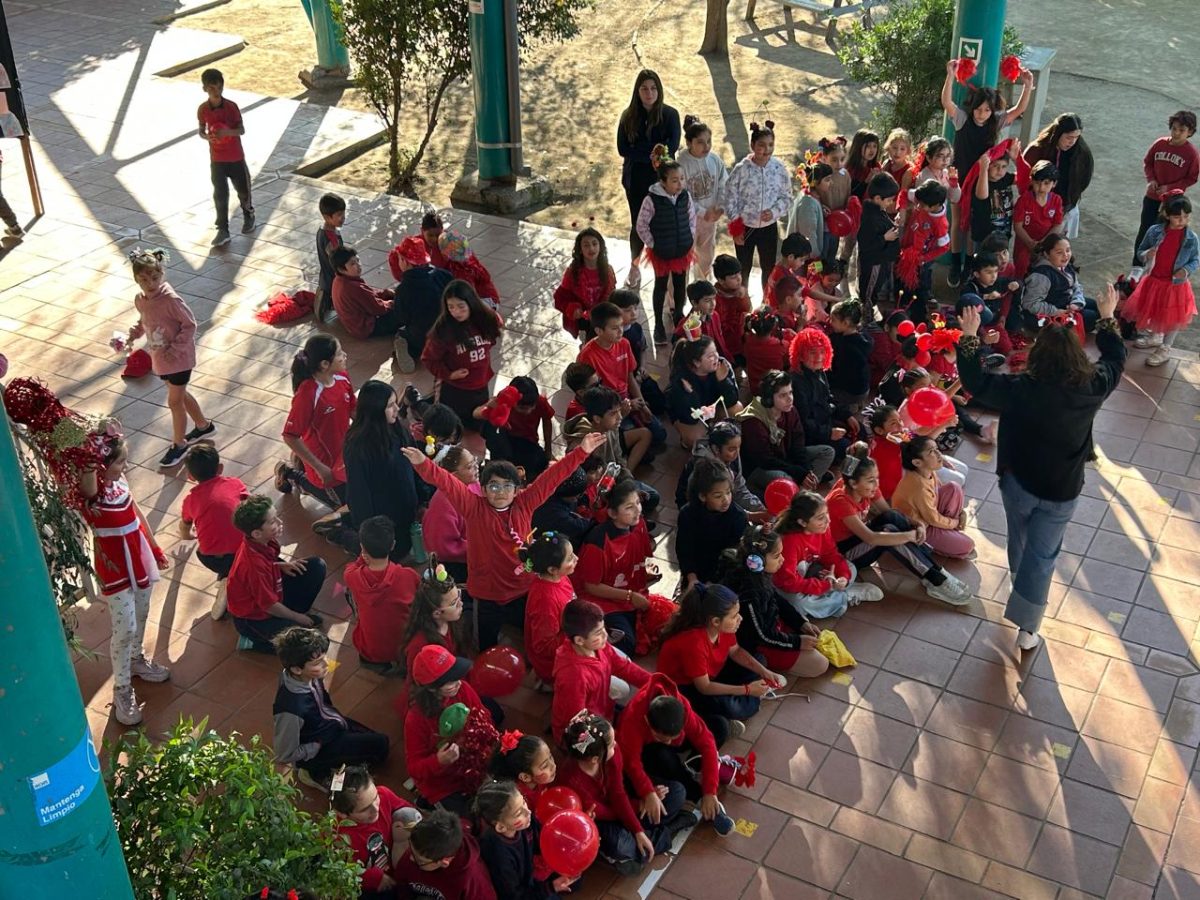Nuestro colegio celebró 33 años con espíritu franciscano y alianzas de superhéroes y villanos