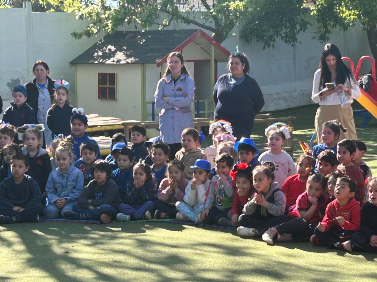 Nuestro colegio celebró 33 años con espíritu franciscano y alianzas de superhéroes y villanos