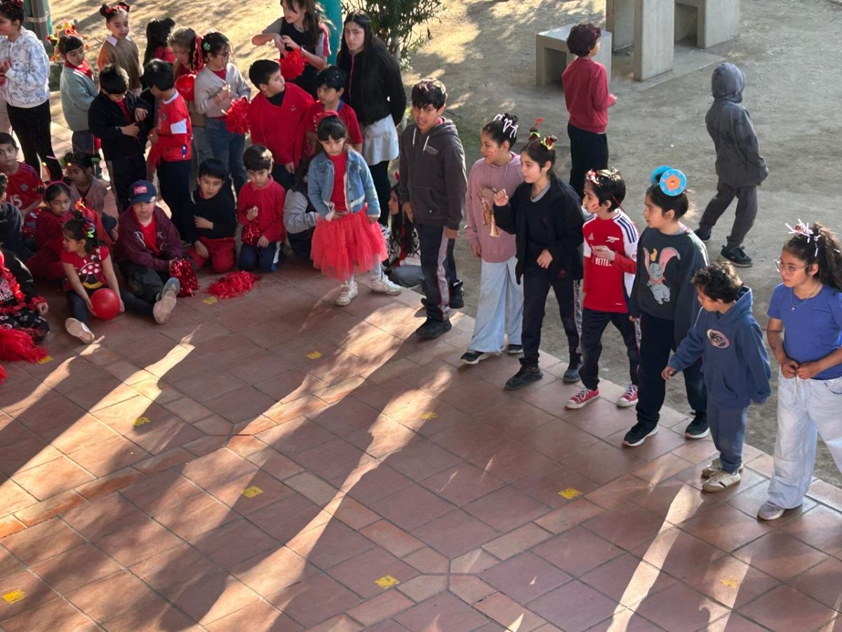Nuestro colegio celebró 33 años con espíritu franciscano y alianzas de superhéroes y villanos