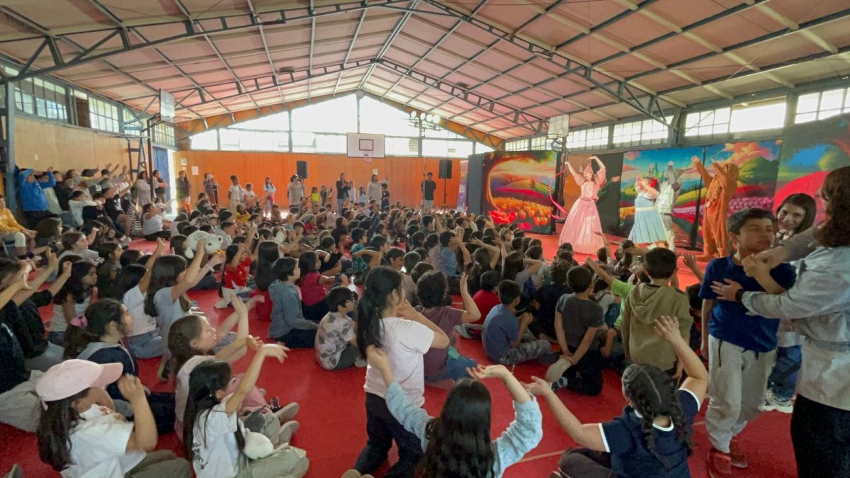 Cierre de la Semana del Inglés con teatro internacional en vivo