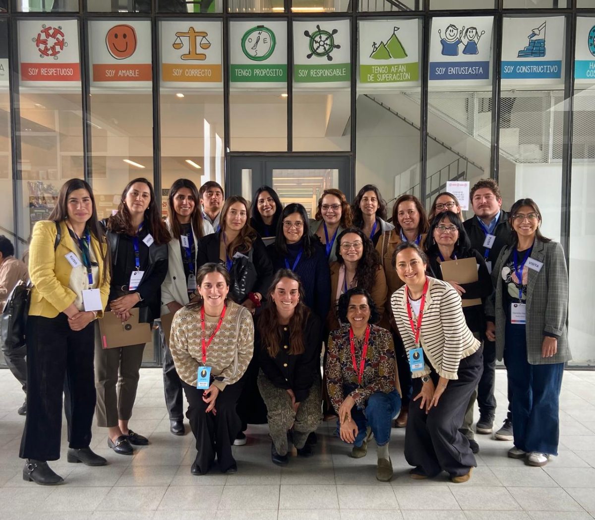 Equipo directivo participa en pasantía presencial en colegios de la Fundación Astoreca