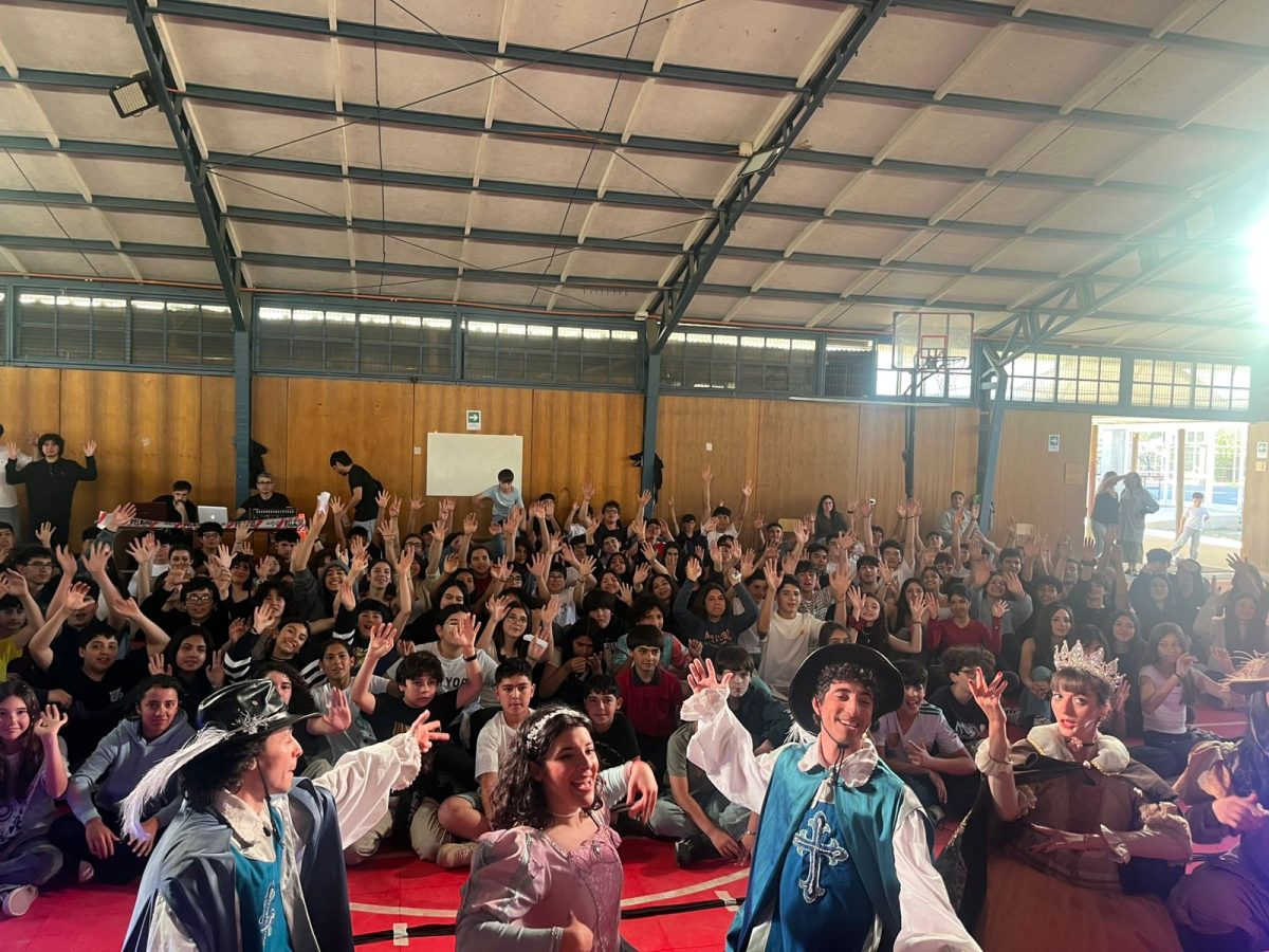 Cierre de la Semana del Inglés con teatro internacional en vivo
