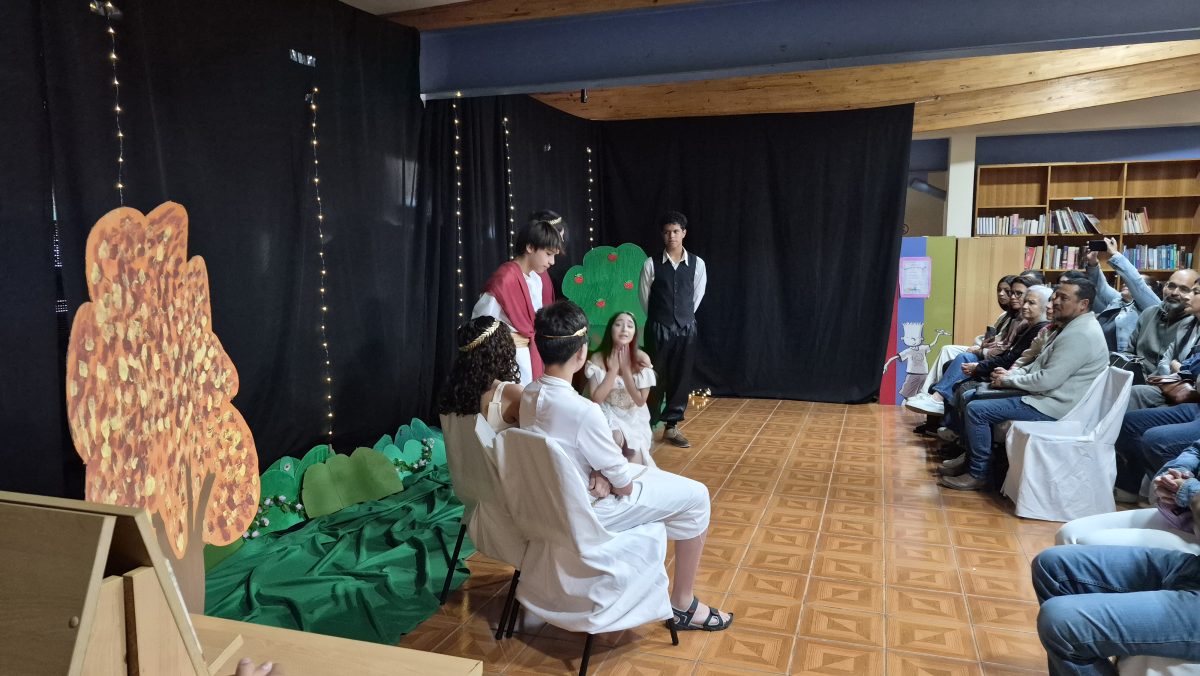 Obra de teatro 8° básico