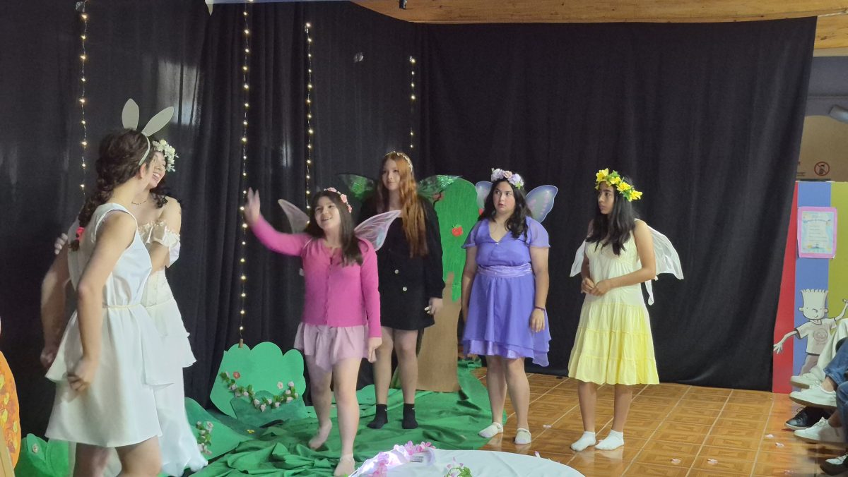 Obra de teatro 8° básico