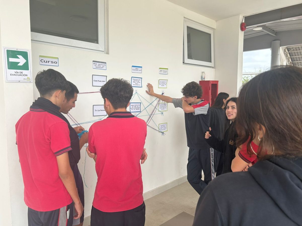 Campaña ¡Reacciona! se hace presente en el Colegio San Francisco de Paine