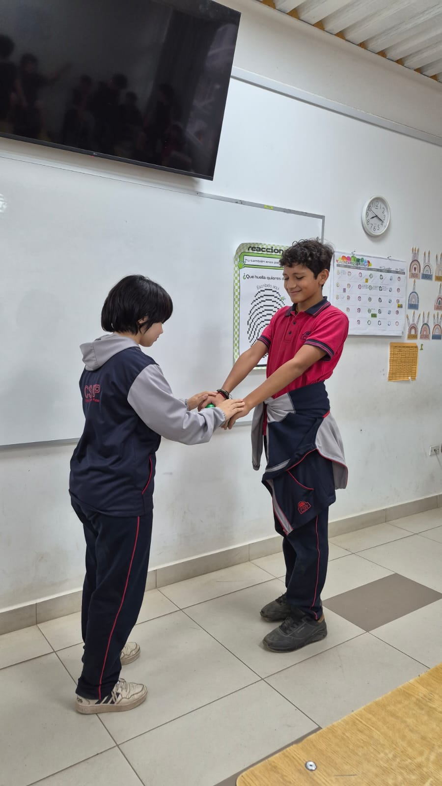 Campaña ¡Reacciona! se hace presente en el Colegio San Francisco de Paine