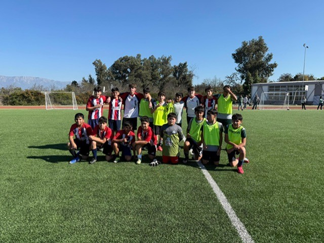 Sábado Deportivo: Encuentros de Futbolito y Mini Básquetbol