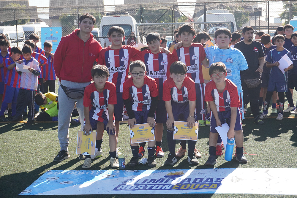 Somos vicecampeones en el Futbolito Mini Varones de las Olimpiadas BostonEduca