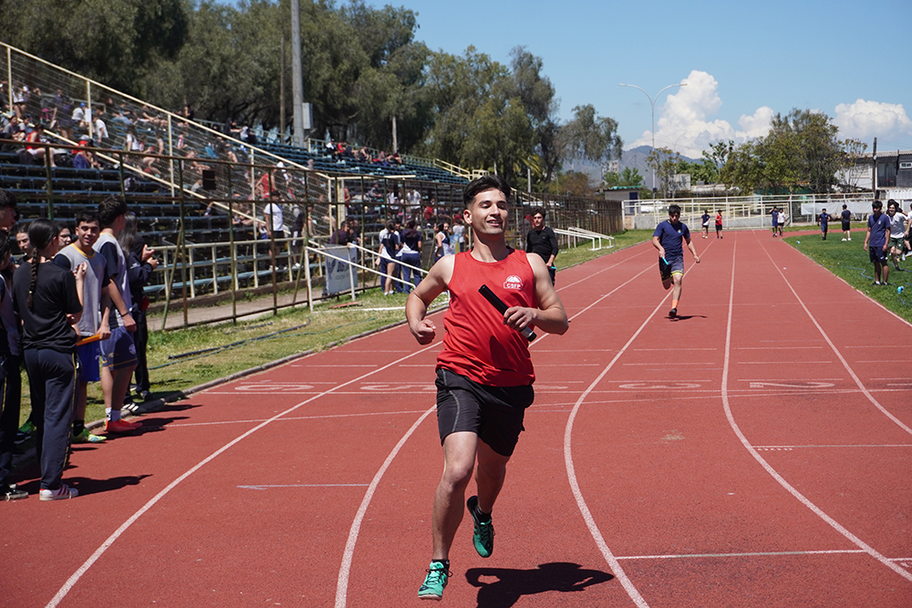 San Francisco de Paine alcanza seis podios en el Atletismo de las Olimpiadas BostonEduca